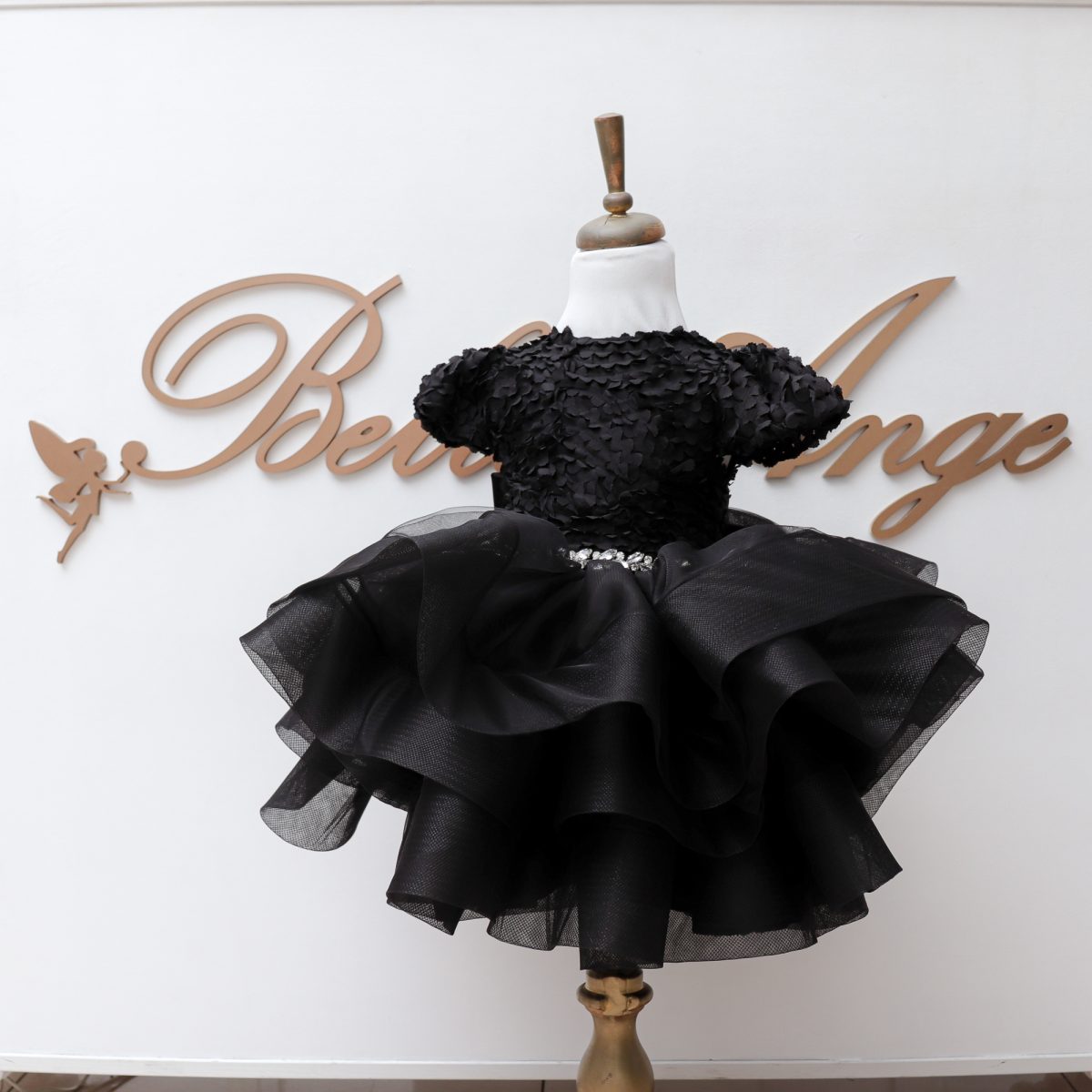 BLACK LUXE V. Մանկական երեկոյան սև զգեստ BelleAnge